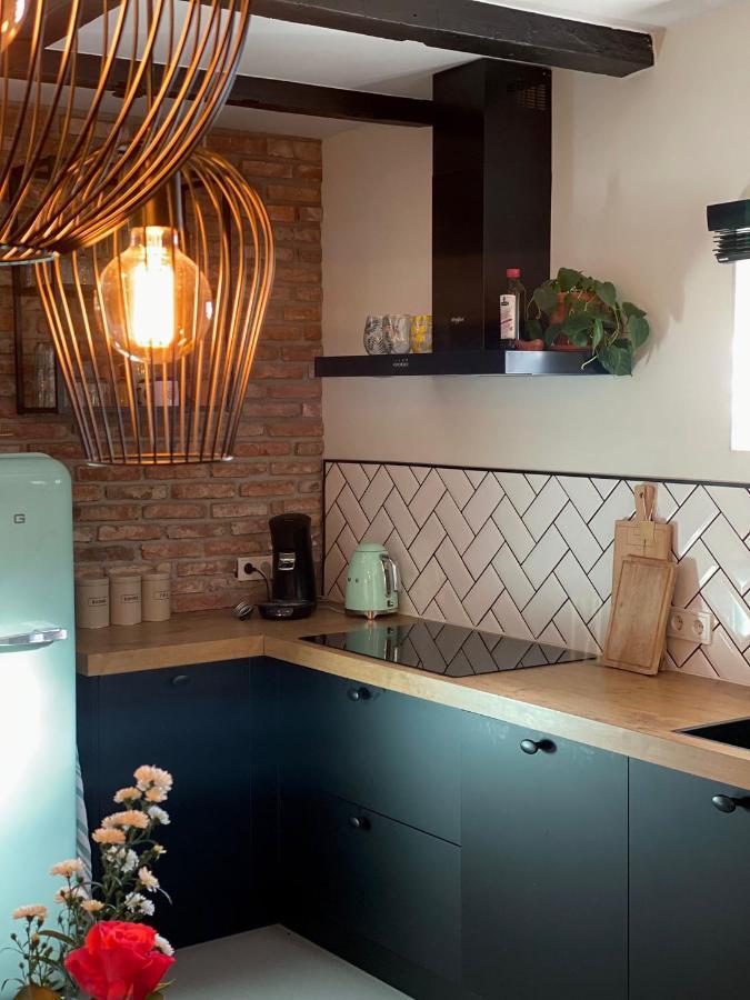B&B Gasthuisstraat Доккум Экстерьер фото