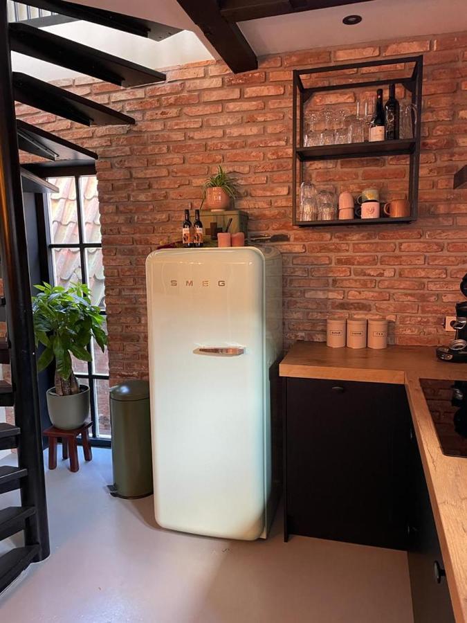 B&B Gasthuisstraat Доккум Экстерьер фото